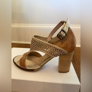 Casta Platina Camel Leather Heel